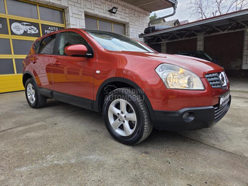 Nissan Qashqai 1.6B/NAV/PANO/SER