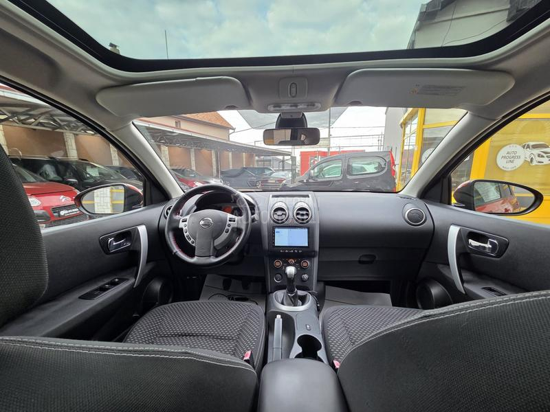 Nissan Qashqai 1.6B/NAV/PANO/SER