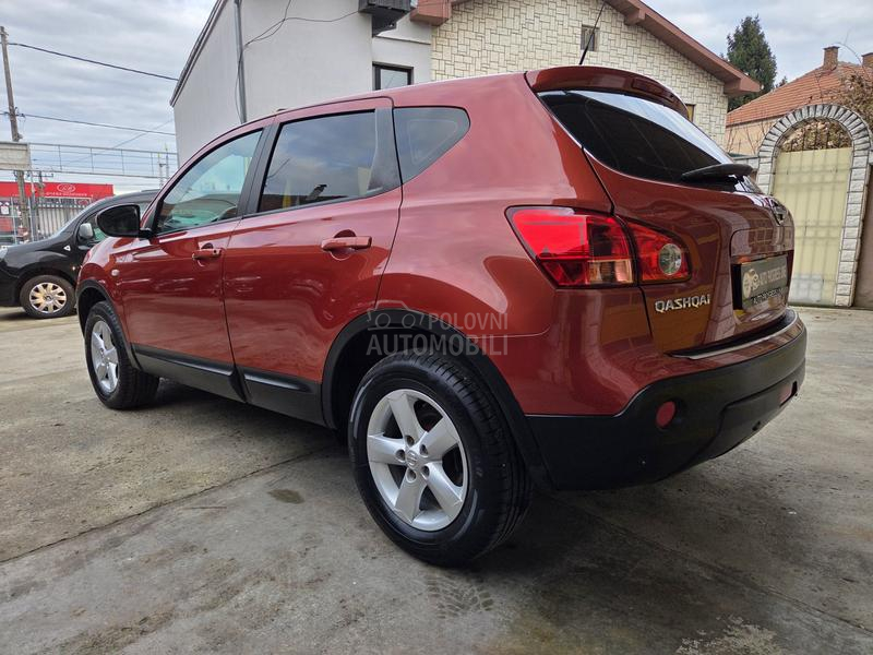 Nissan Qashqai 1.6B/NAV/PANO/SER