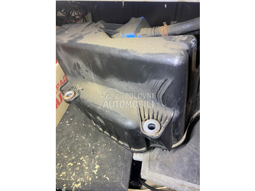 Ad blu pumpa,rezervoar za Audi A8 od 2017. do 2024. god.