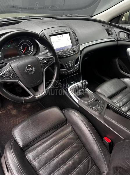 Opel Insignia Cosmo facelift