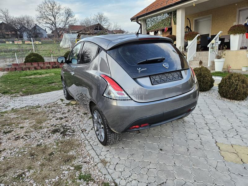 Lancia Ypsilon 0.9