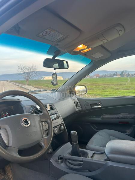 SsangYong Kyron 