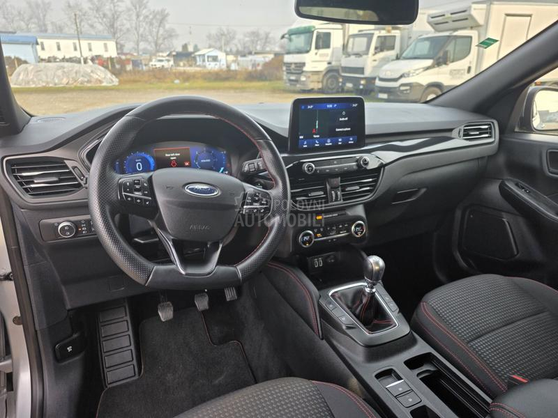 Ford Kuga 1.5 TDCI ST LINE