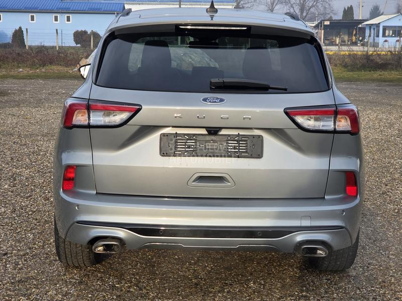 Ford Kuga 1.5 TDCI ST LINE