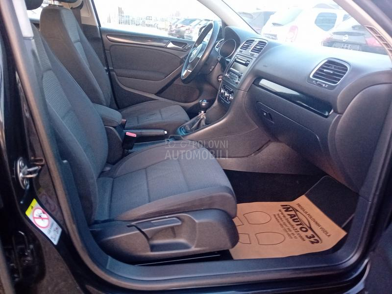 Volkswagen Golf 6 1.6 8V TNG