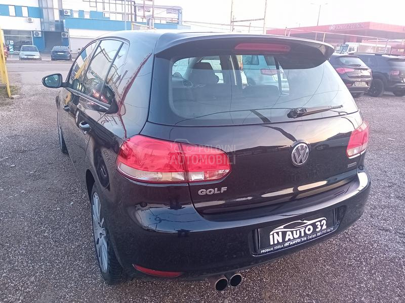 Volkswagen Golf 6 1.6 8V TNG