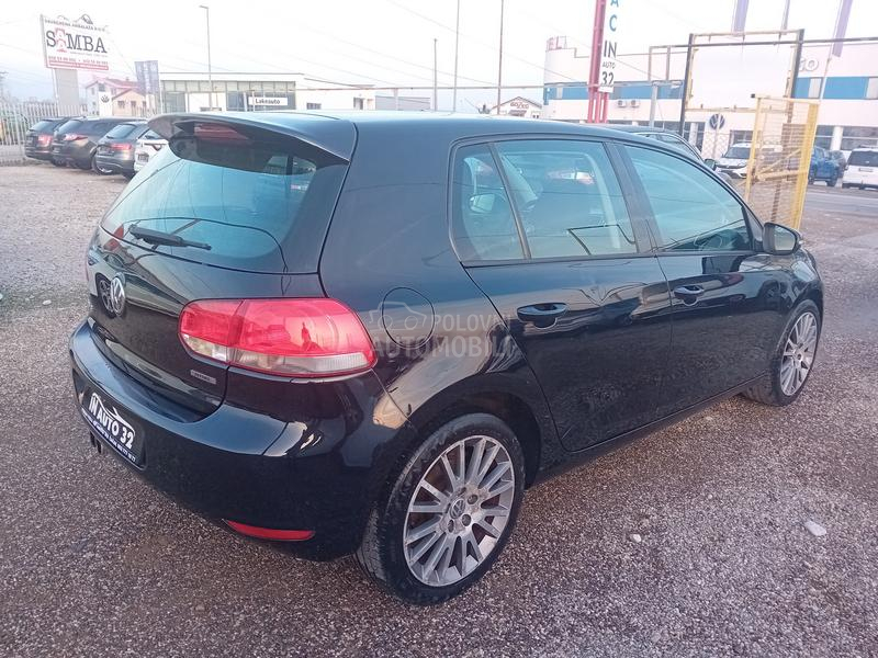 Volkswagen Golf 6 1.6 8V TNG