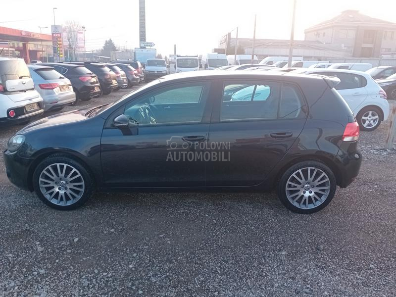 Volkswagen Golf 6 1.6 8V TNG