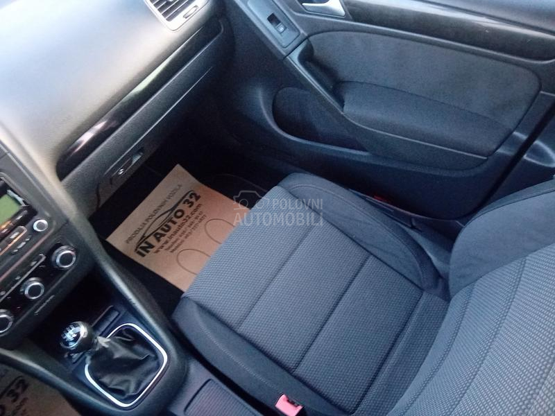 Volkswagen Golf 6 1.6 8V TNG