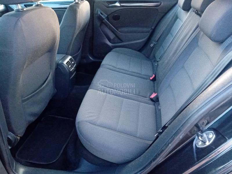 Volkswagen Golf 6 1.6 8V TNG