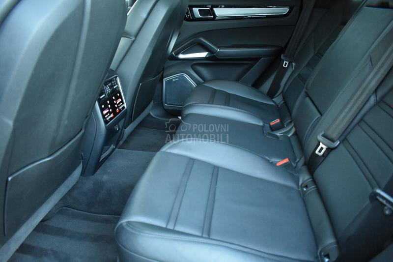 Porsche Cayenne Turbo