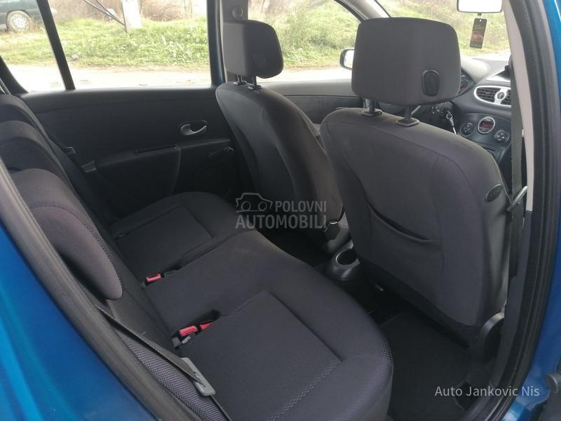 Renault Clio 1.4i EXPRESSION CH