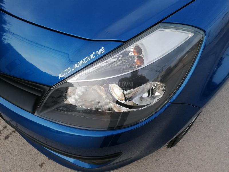 Renault Clio 1.4i EXPRESSION CH