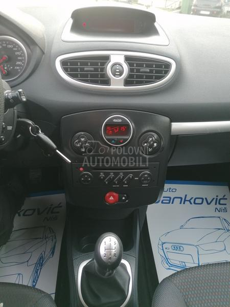Renault Clio 1.4i EXPRESSION CH