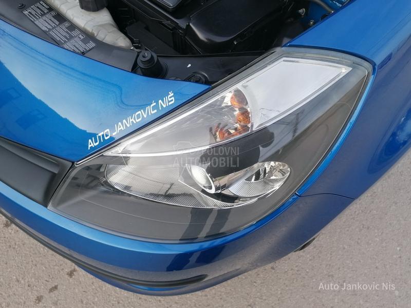 Renault Clio 1.4i EXPRESSION CH