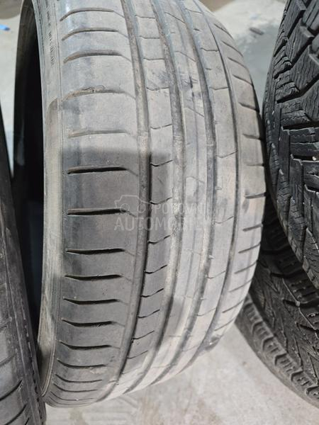 Pirelli 245/40 R19 Letnja
