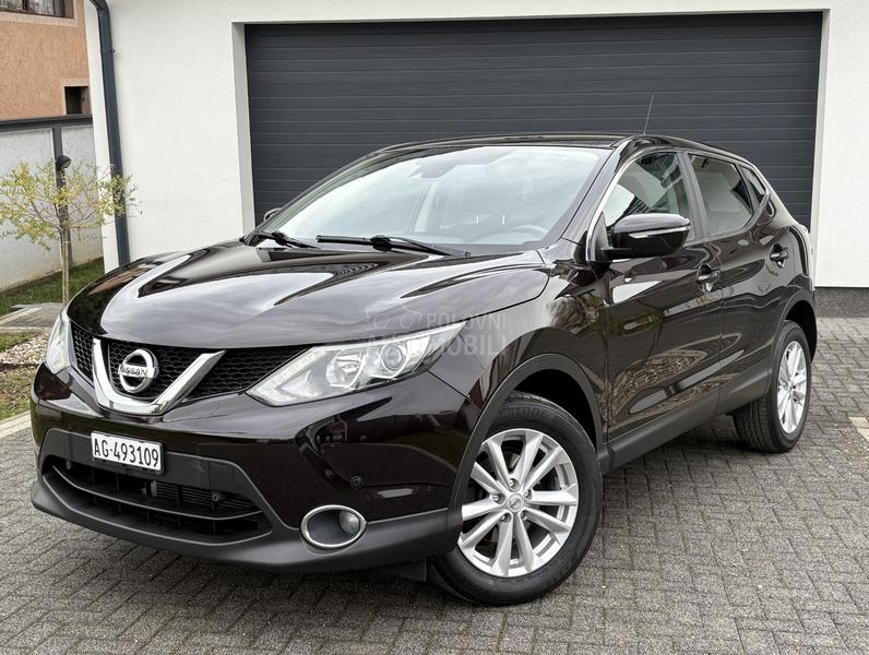 Nissan Qashqai 1.2 / CH /164 800k m