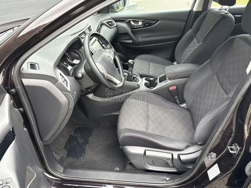 Nissan Qashqai 1.2 / CH /164 800k m