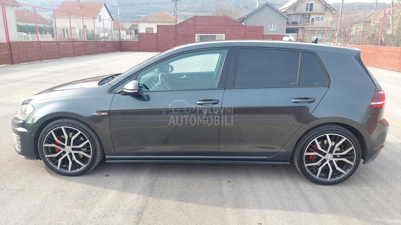 Volkswagen Golf 7 2.0 GTI