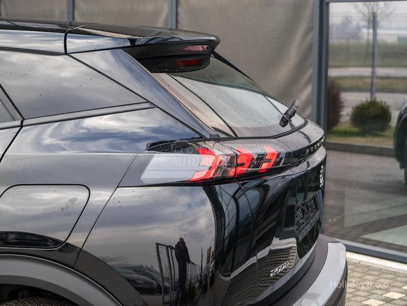 Peugeot 2008 1.2PureTech Aut Led