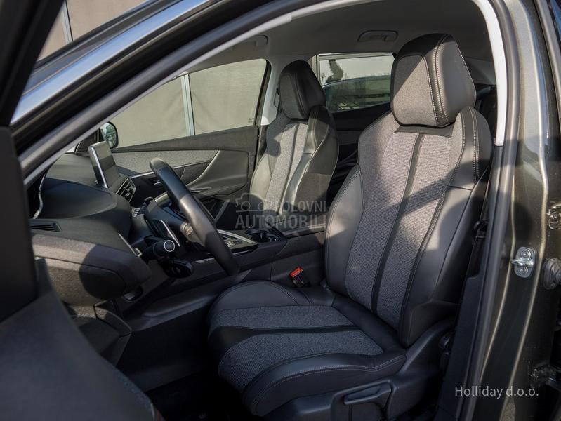 Peugeot 3008 1.2PureTech Allure