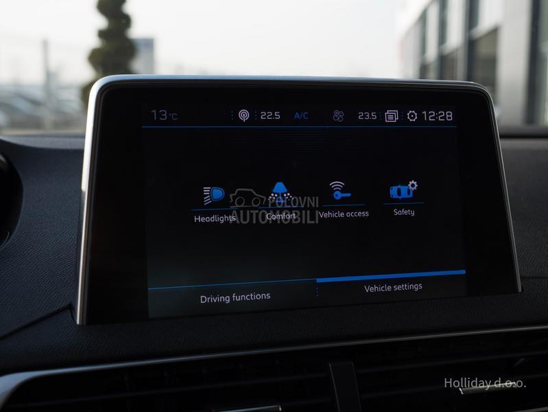 Peugeot 3008 1.2PureTech Allure