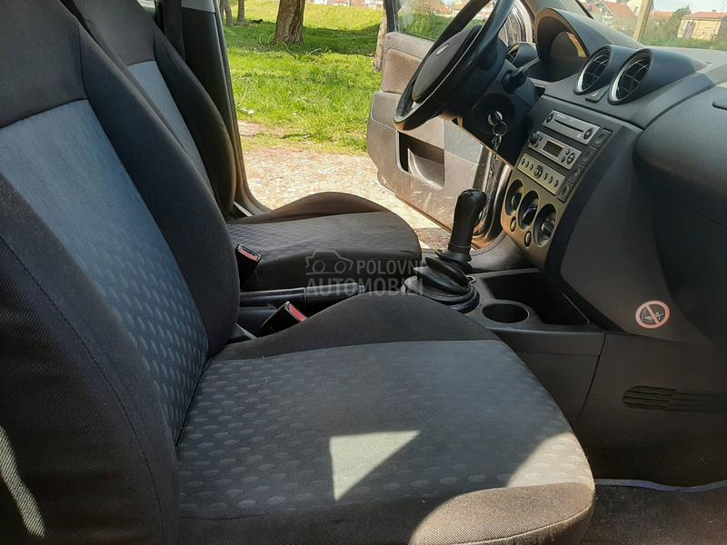 Ford Fiesta duple FELNE i GUME