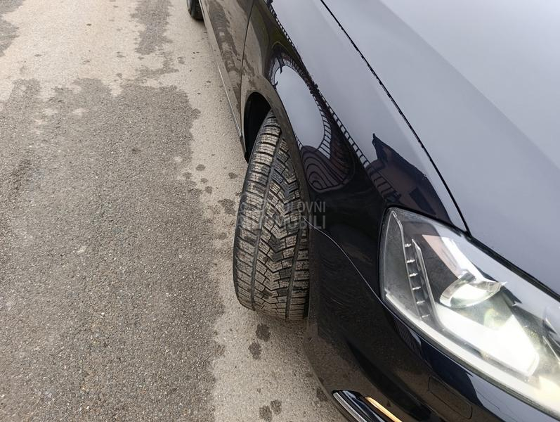 Volkswagen Passat B7 R-LINE