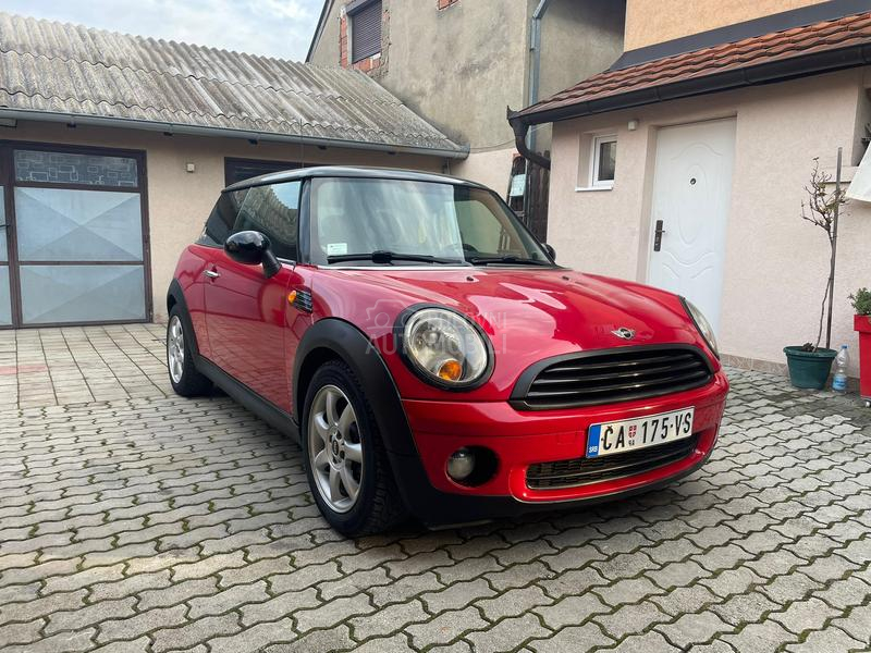 MINI Cooper 1.6