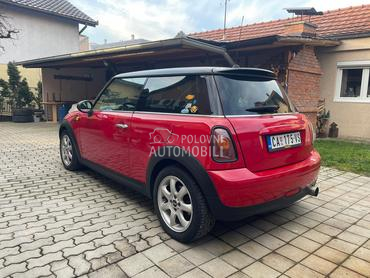 MINI Cooper 1.6