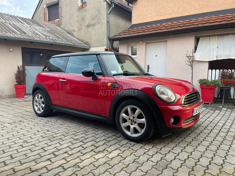 MINI Cooper 1.6