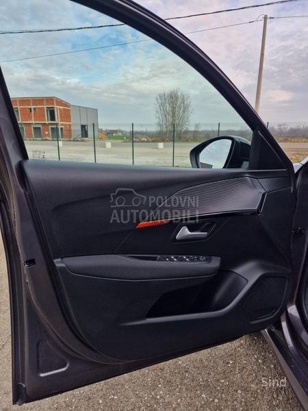 Peugeot 208 1.2 PURETECH
