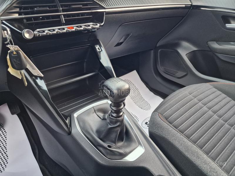 Peugeot 208 1.2 PURETECH