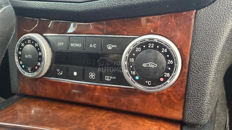 Mercedes Benz C 180 Avan zame