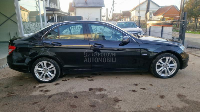 Mercedes Benz C 180 Avan zame