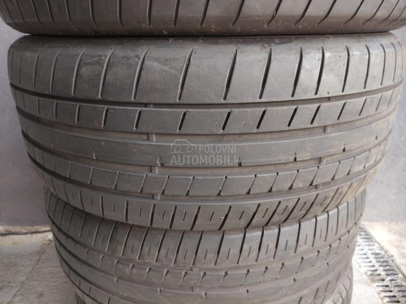 Dunlop 255/45 R20 Letnja