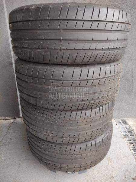 Dunlop 255/45 R20 Letnja