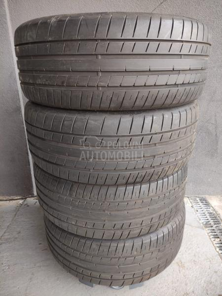Dunlop 255/45 R20 Letnja