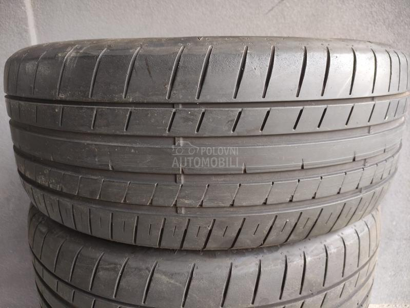 Dunlop 255/45 R20 Letnja