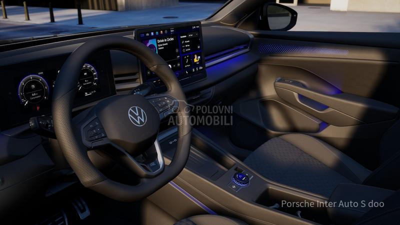 Volkswagen T-Roc 1.5 eTSI DSG R-LINE