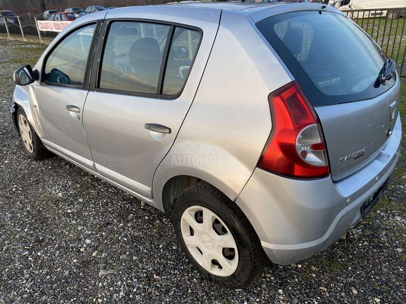 Dacia Sandero 