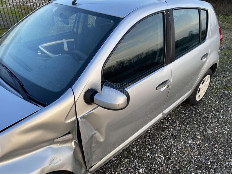 Dacia Sandero 