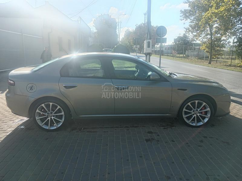 Alfa Romeo 159 2.4