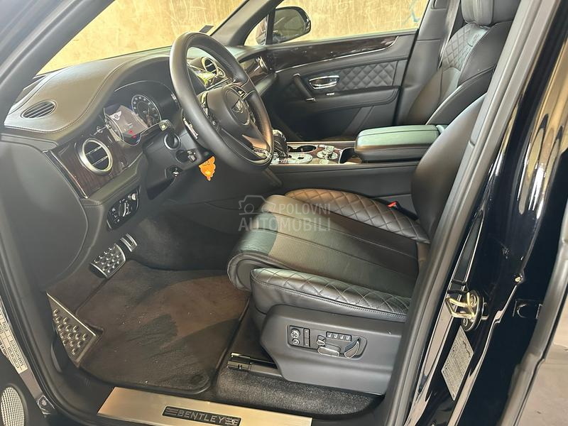 Bentley Bentayga w12