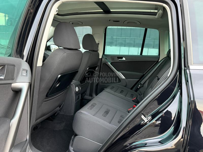 Volkswagen Tiguan 4Motion Pano. DSG