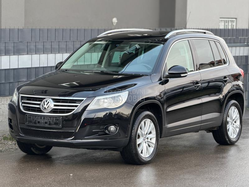 Volkswagen Tiguan 4Motion Pano. DSG