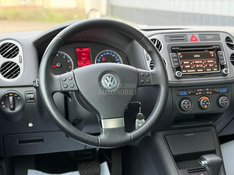 Volkswagen Tiguan 4Motion Pano. DSG