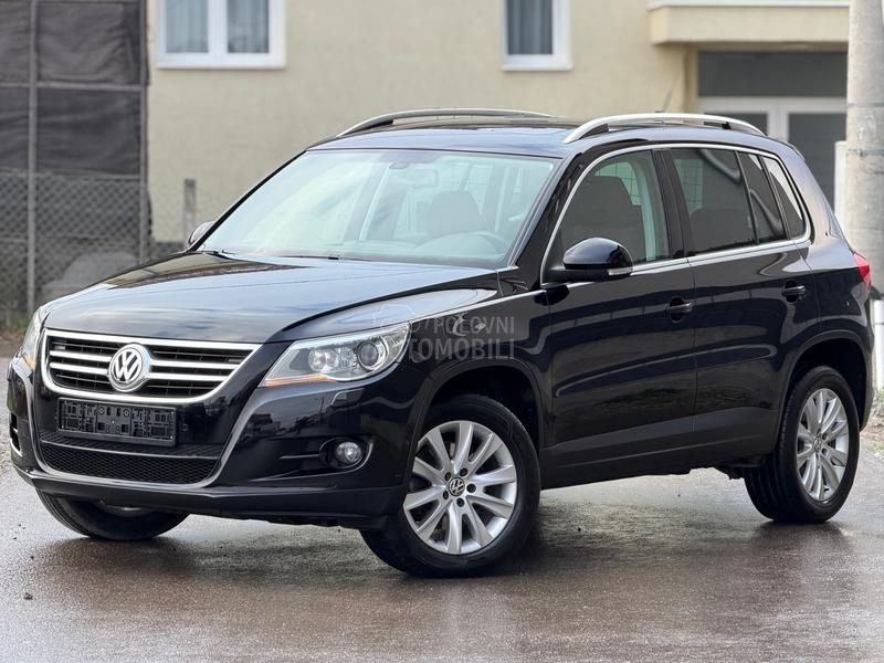 Volkswagen Tiguan 4Motion Pano. DSG