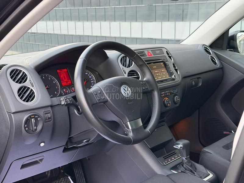 Volkswagen Tiguan 4Motion Pano. DSG
